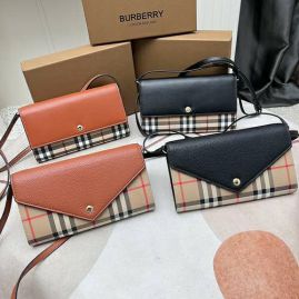 Picture of Burberry Lady Handbags _SKUfw118358494fw